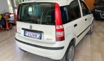 
									Fiat Panda pieno								